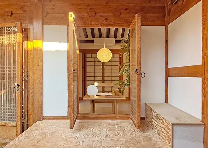 Hanok J'nor * Seoel
